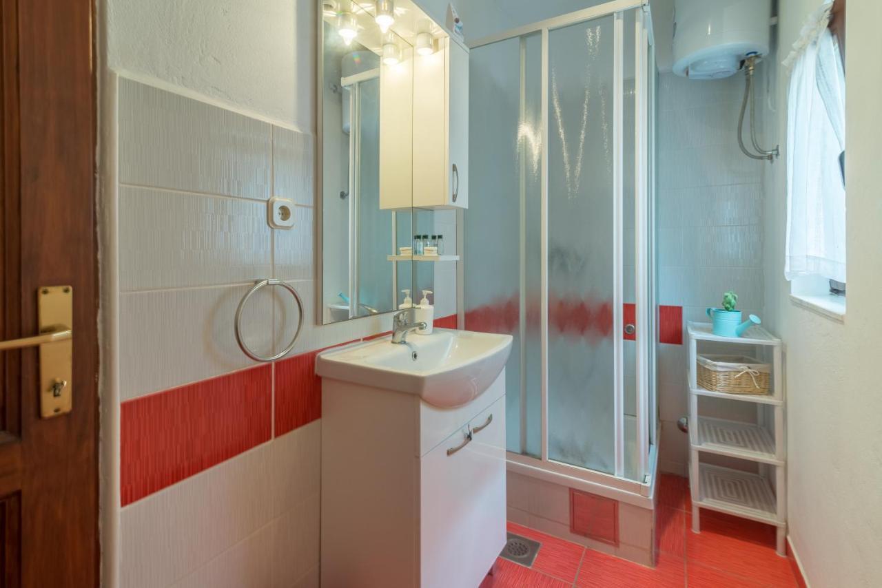 Apartments Bepina Biograd Na Moru Eksteriør billede