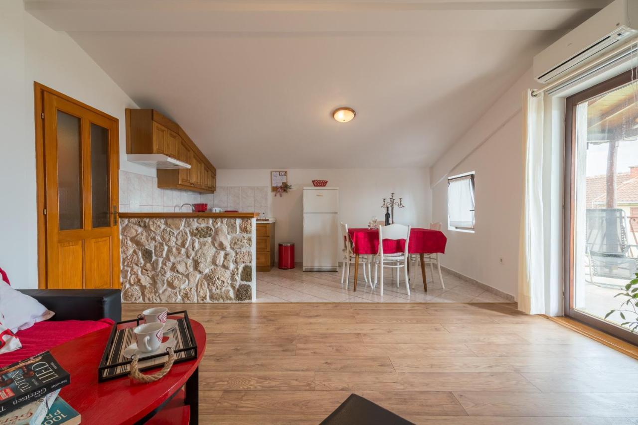 Apartments Bepina Biograd Na Moru Eksteriør billede