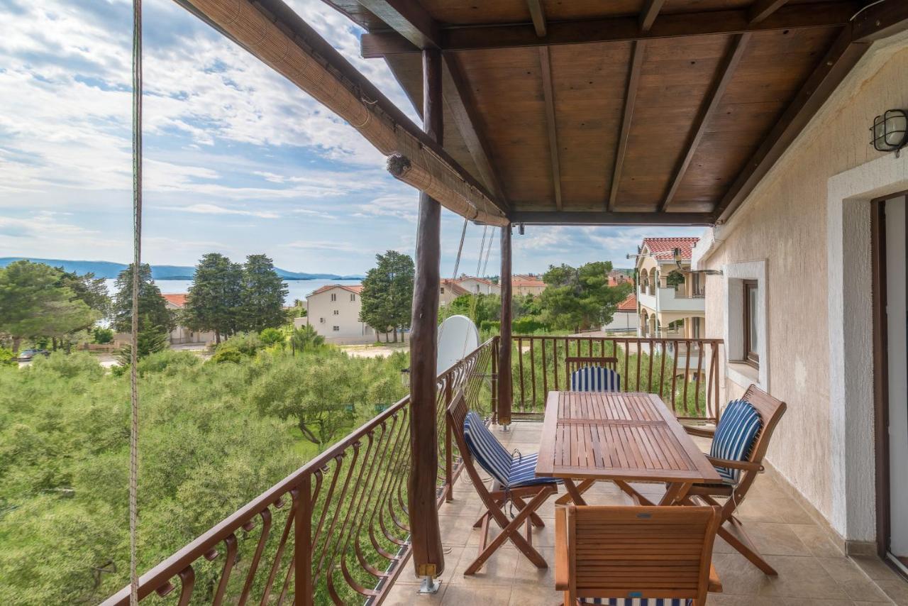 Apartments Bepina Biograd Na Moru Eksteriør billede
