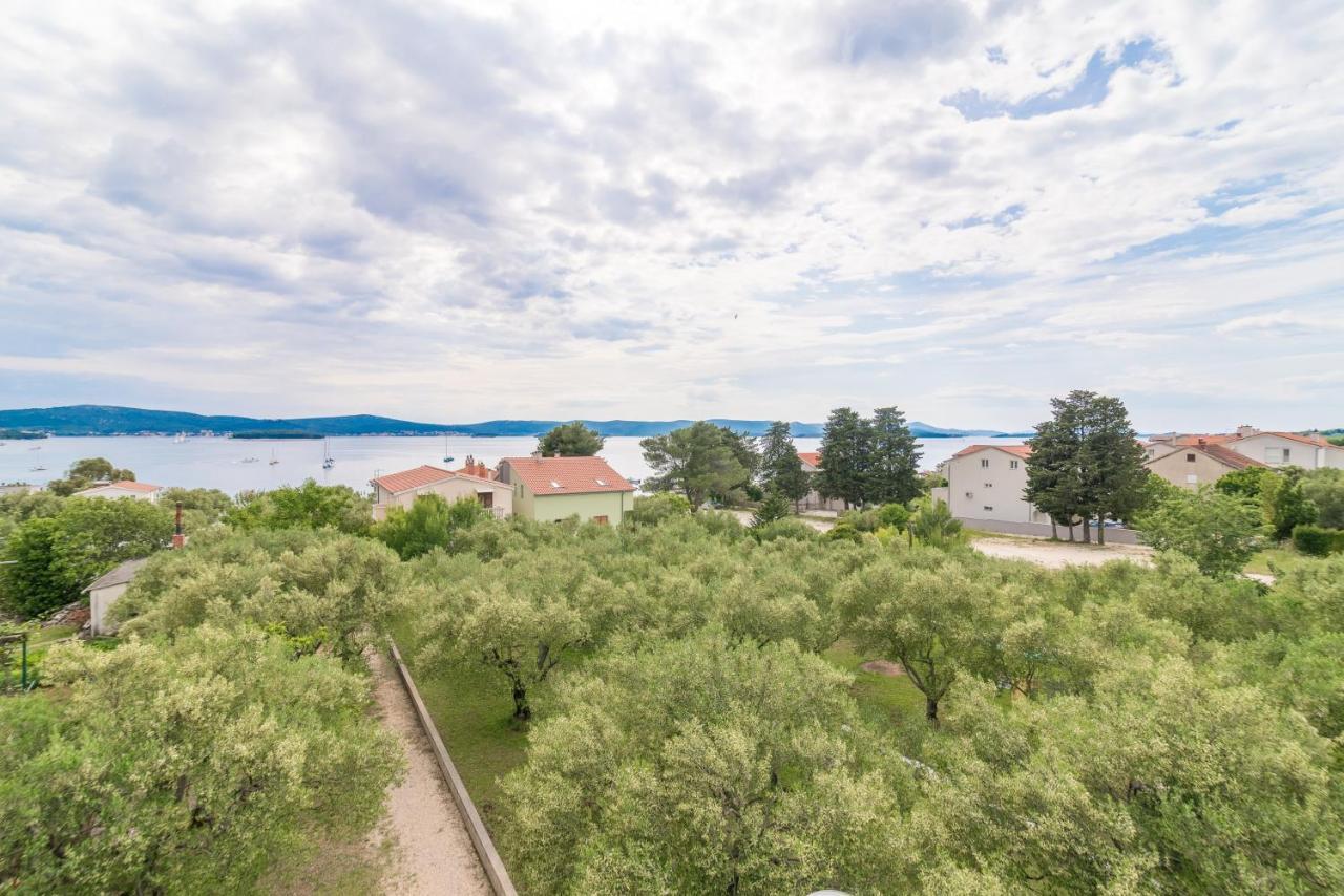 Apartments Bepina Biograd Na Moru Eksteriør billede